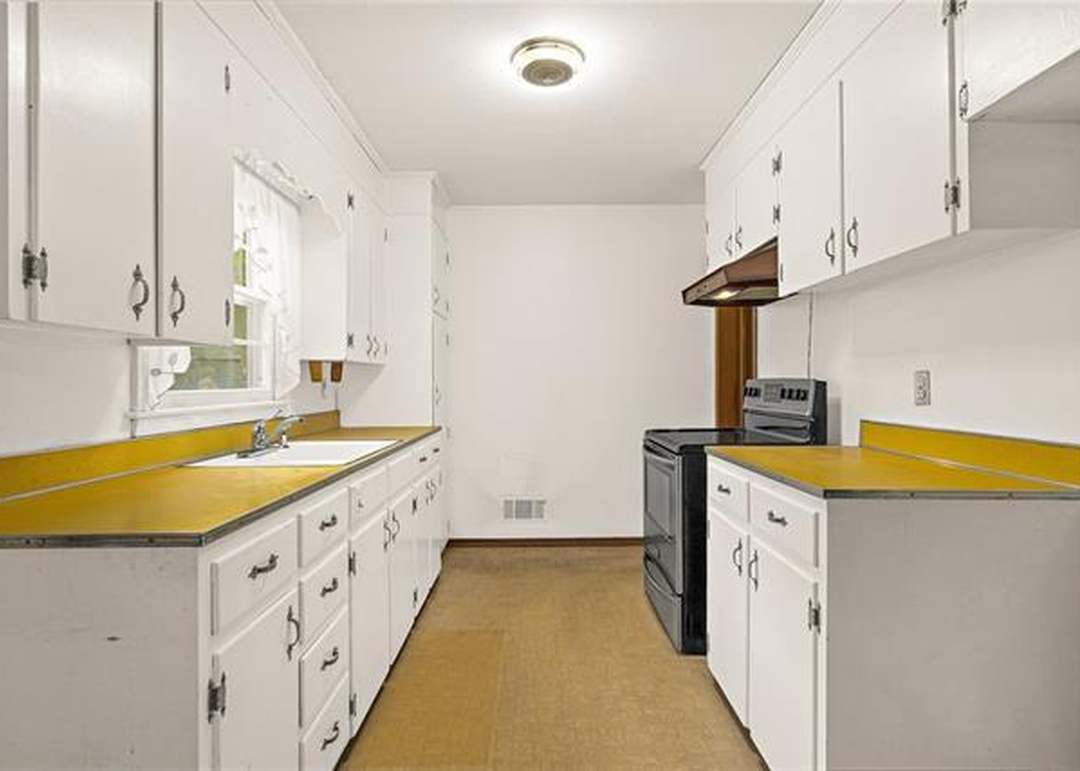 10908 E 35th St. S Street — photo 28