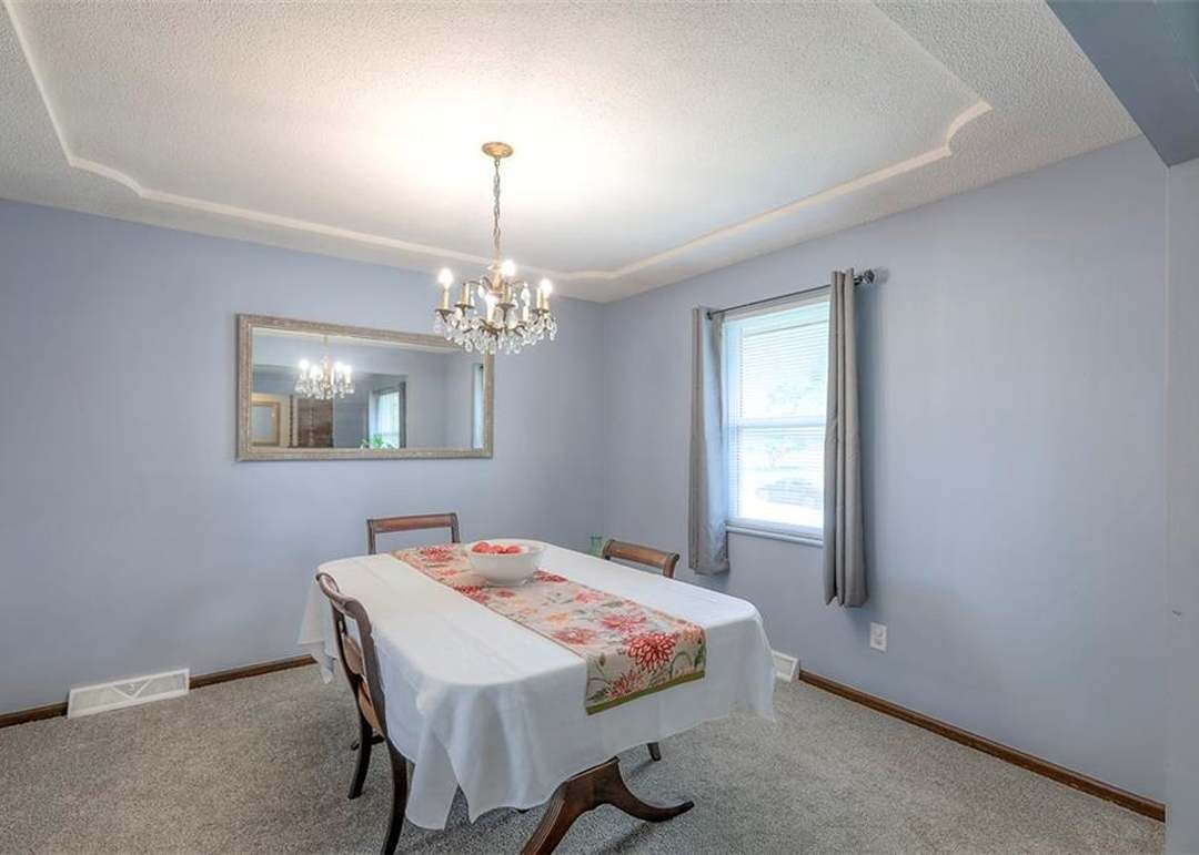 10912 Myrtle Avenue — photo 12