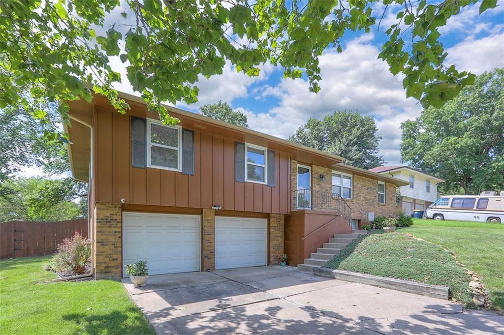 10912 Myrtle Avenue — photo 42