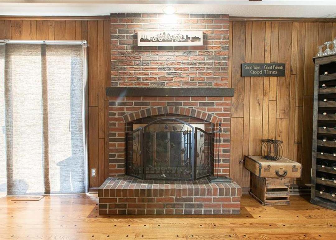 10917 Tracy Avenue — photo 20