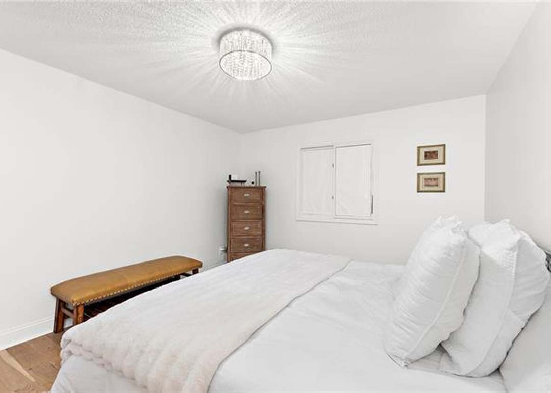 10945 Gillette Street — photo 11