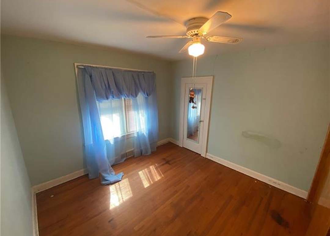110 S Willow Avenue — photo 10
