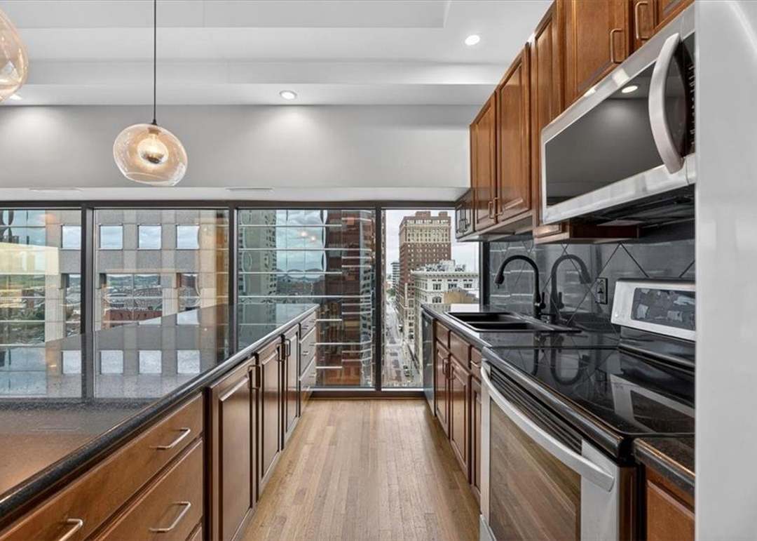 1101 Walnut Street — photo 10