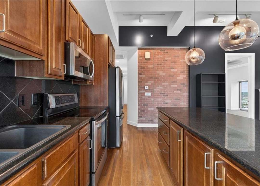 1101 Walnut Street — photo 11