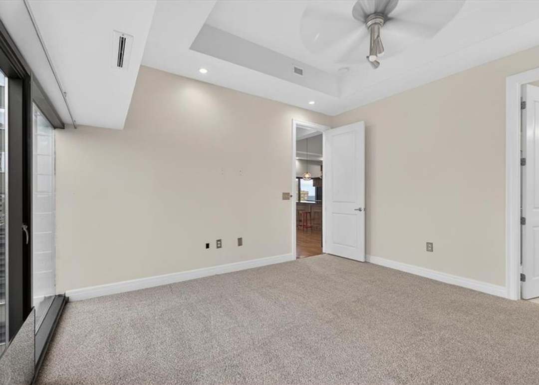 1101 Walnut Street — photo 29