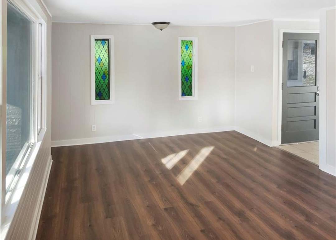 1105 S 50th Terrace — photo 9