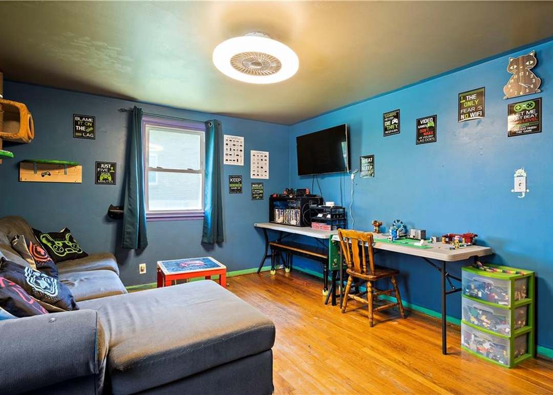 1109 NE 69TH STREET — photo 15
