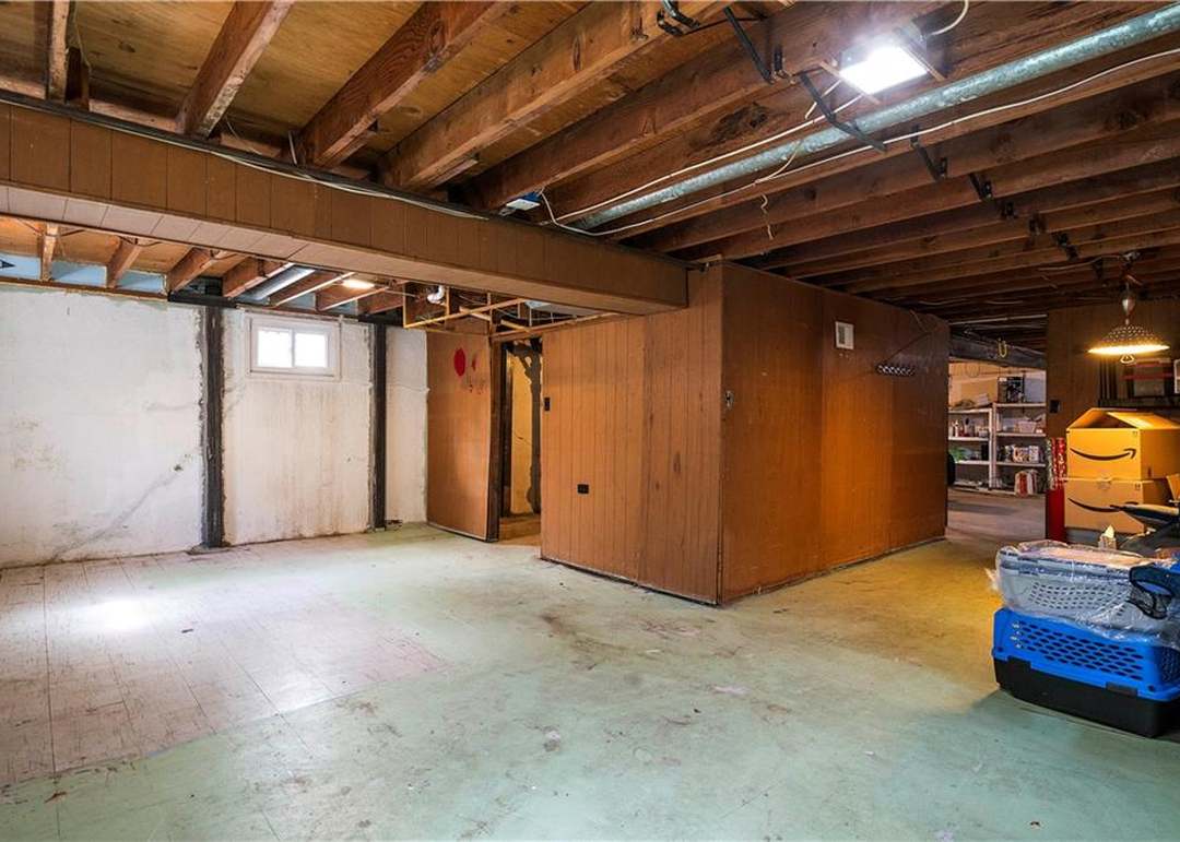 1109 NE 69TH STREET — photo 30