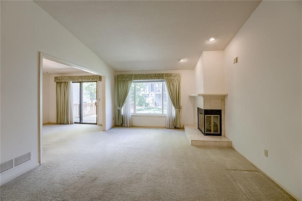 11104 W 99th Street — photo 5