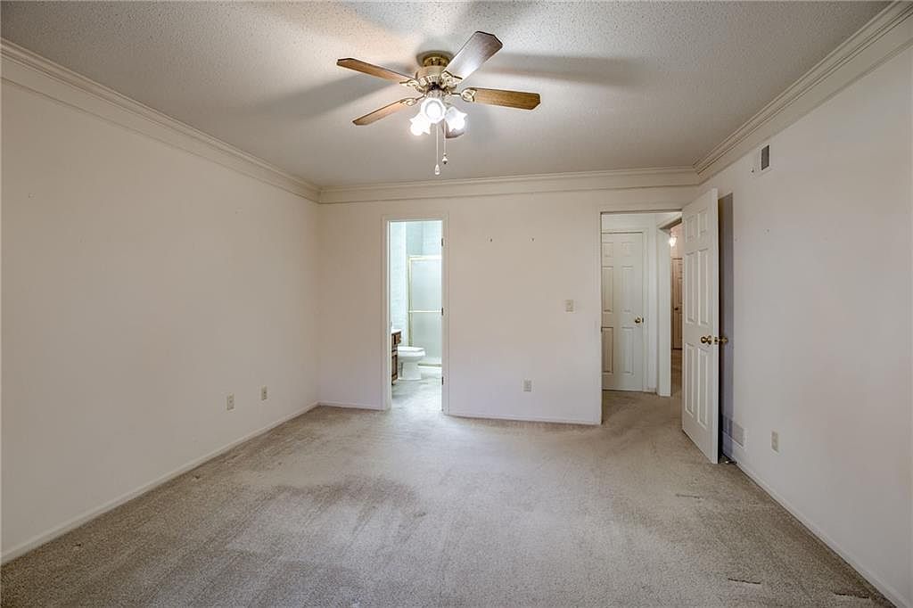 11104 W 99th Street — photo 13