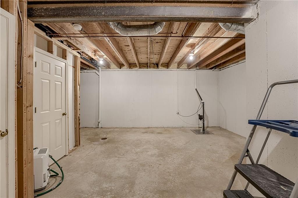 11104 W 99th Street — photo 22