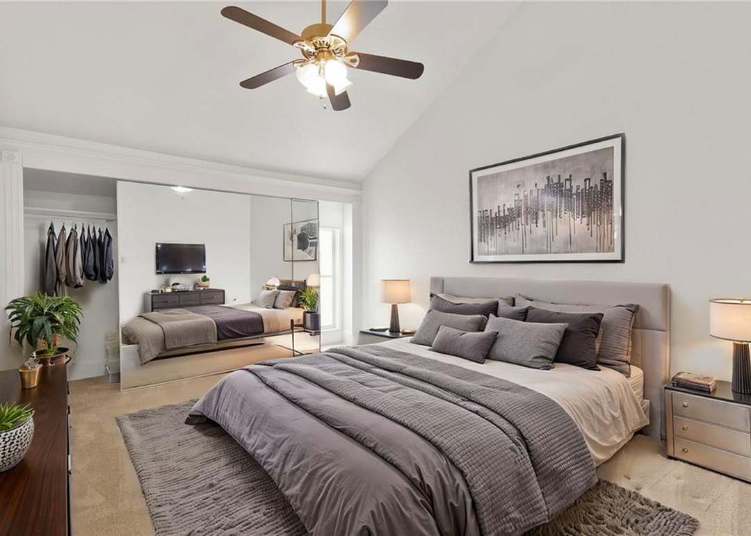 1111 W 46th Street — photo 12