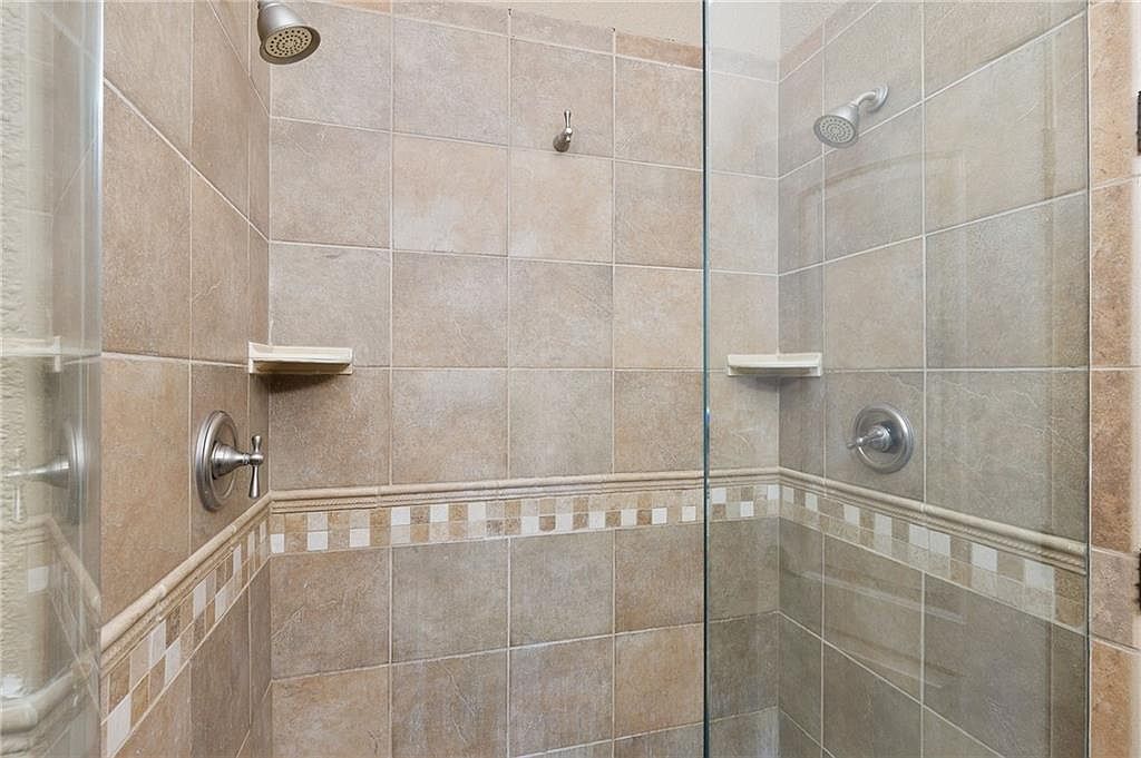 1111 W 46th Street — photo 11