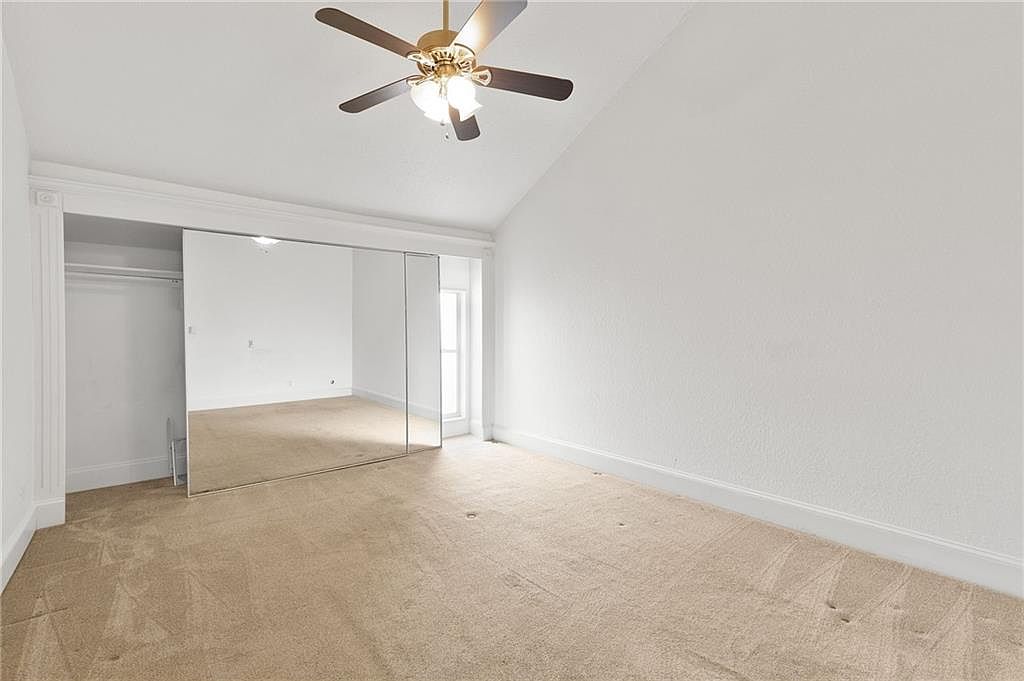 1111 W 46th Street — photo 13