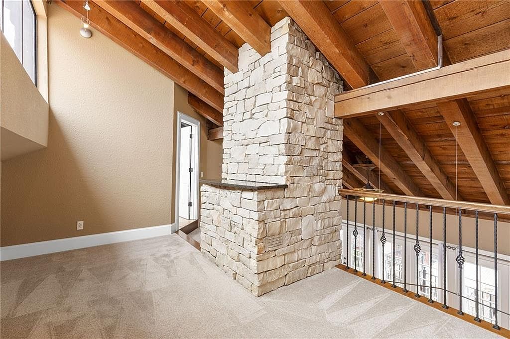 1111 W 46th Street — photo 22