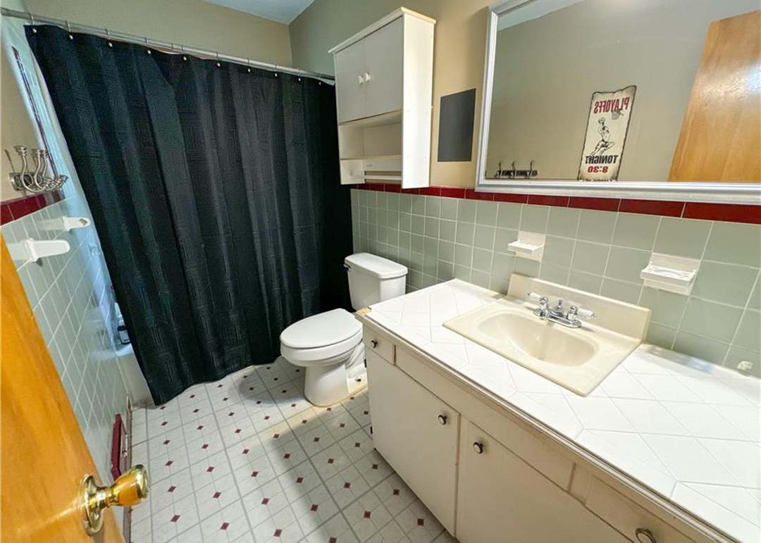 11204 E 50TH Street — photo 12