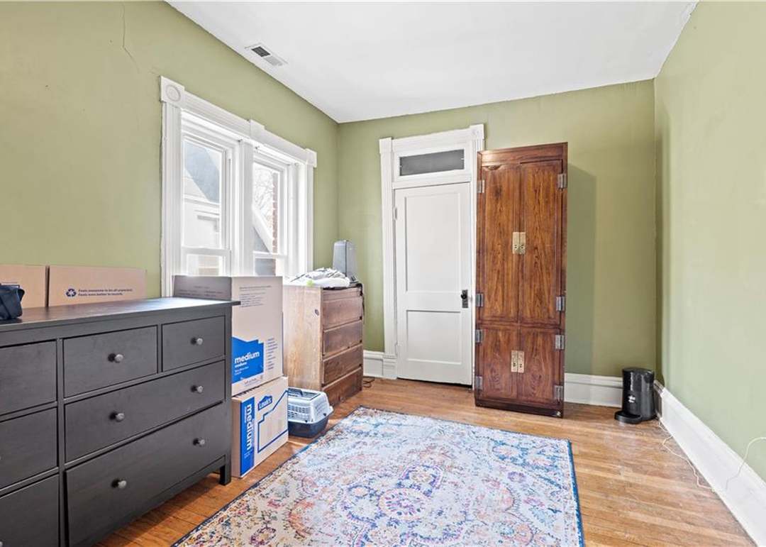 1121 Myrtle Avenue — photo 19