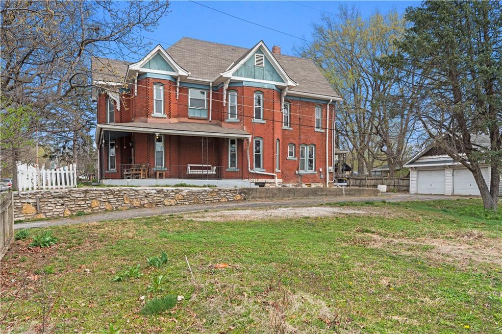 1121 Myrtle Avenue — photo 27