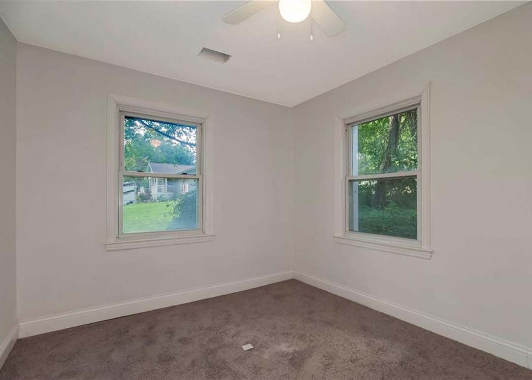 11212 Lakeview Road — photo 22