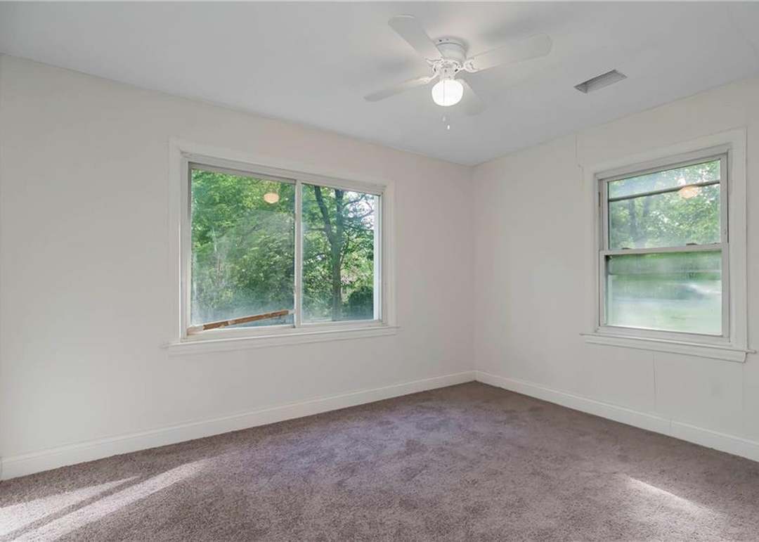 11212 Lakeview Road — photo 24