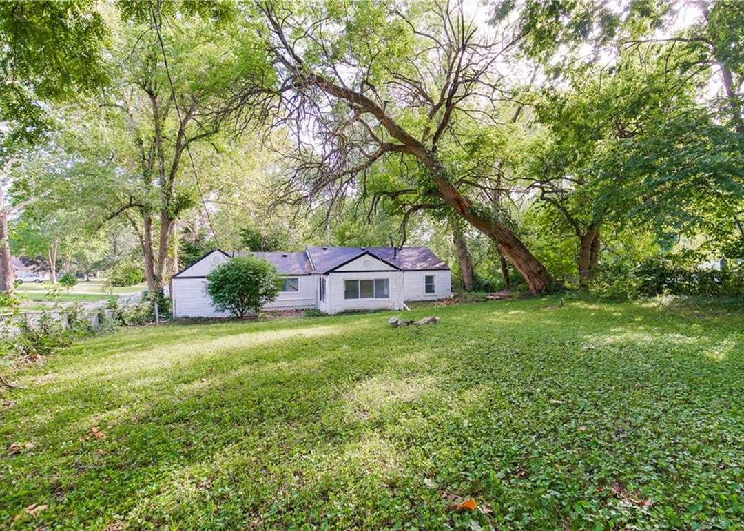 11212 Lakeview Road — photo 28