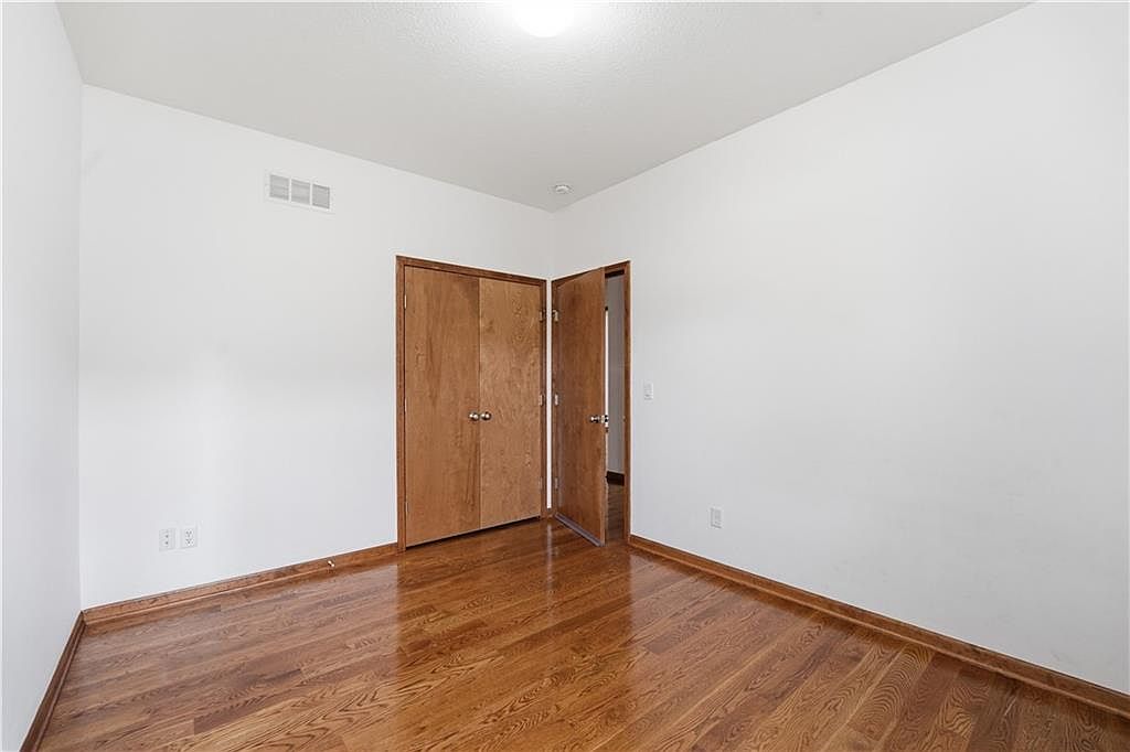 11219 W 57th Terrace — photo 5