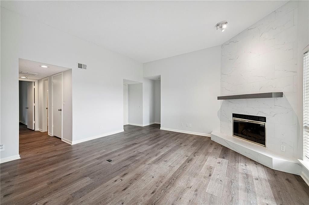 11224 NIEMAN ROAD — photo 11