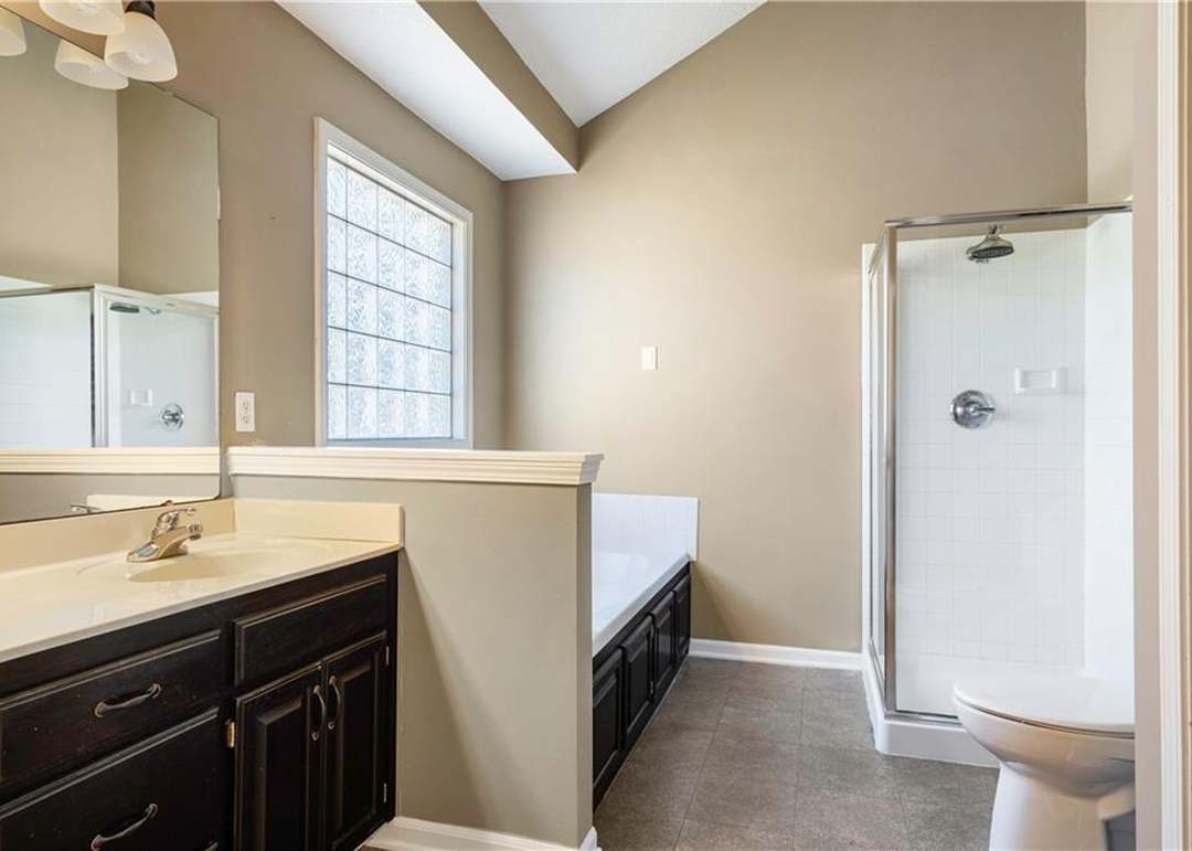11237 N Madison Avenue — photo 21