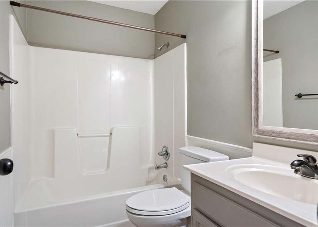 11237 N Madison Avenue — photo 25