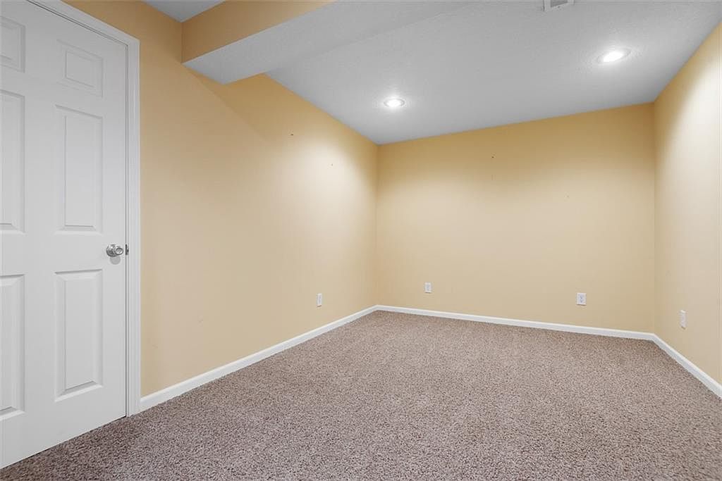 11282 S Chouteau Street — photo 26