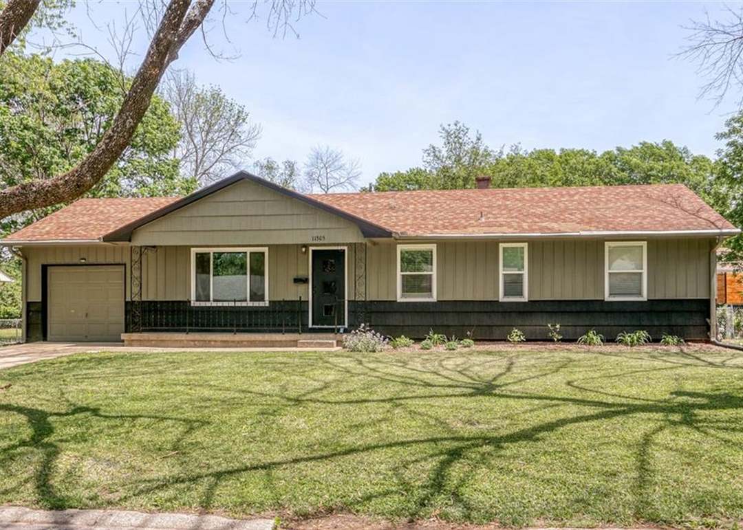 11305 Cypress Avenue — photo 9