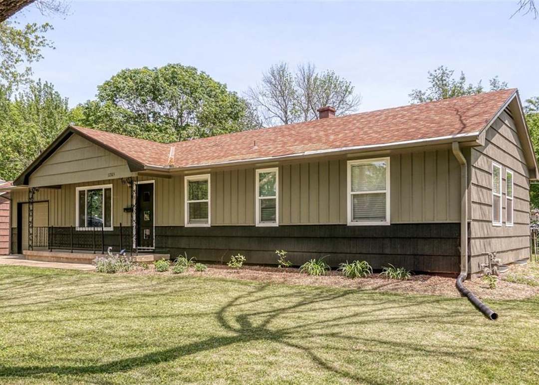 11305 Cypress Avenue — photo 11