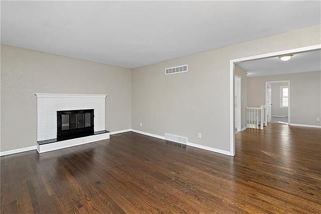 11305 E 47th Street — photo 5