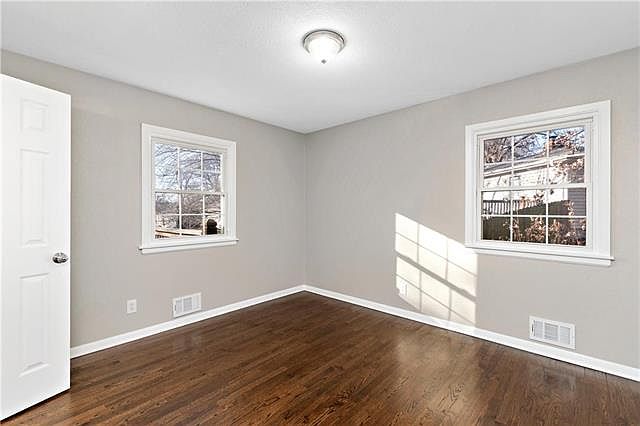 11305 E 47th Street — photo 21