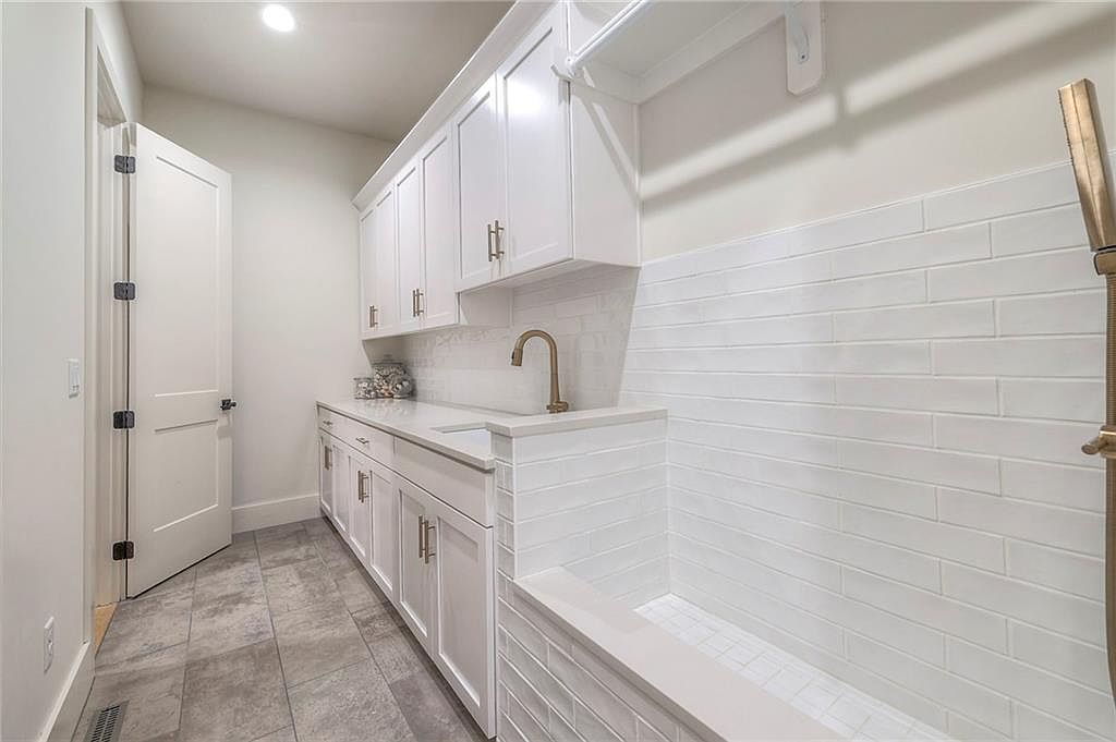 11307 W 170th Terrace — photo 23