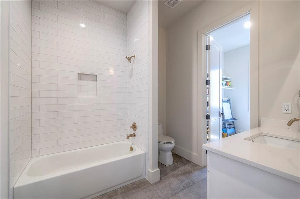 11307 W 170th Terrace — photo 30