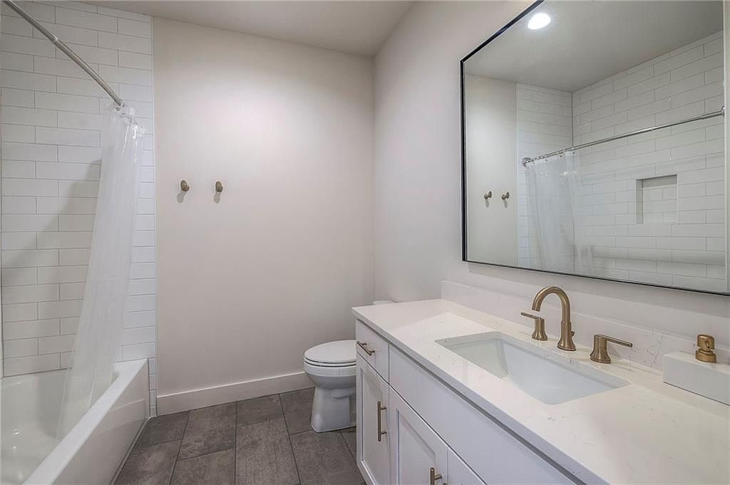 11307 W 170th Terrace — photo 32