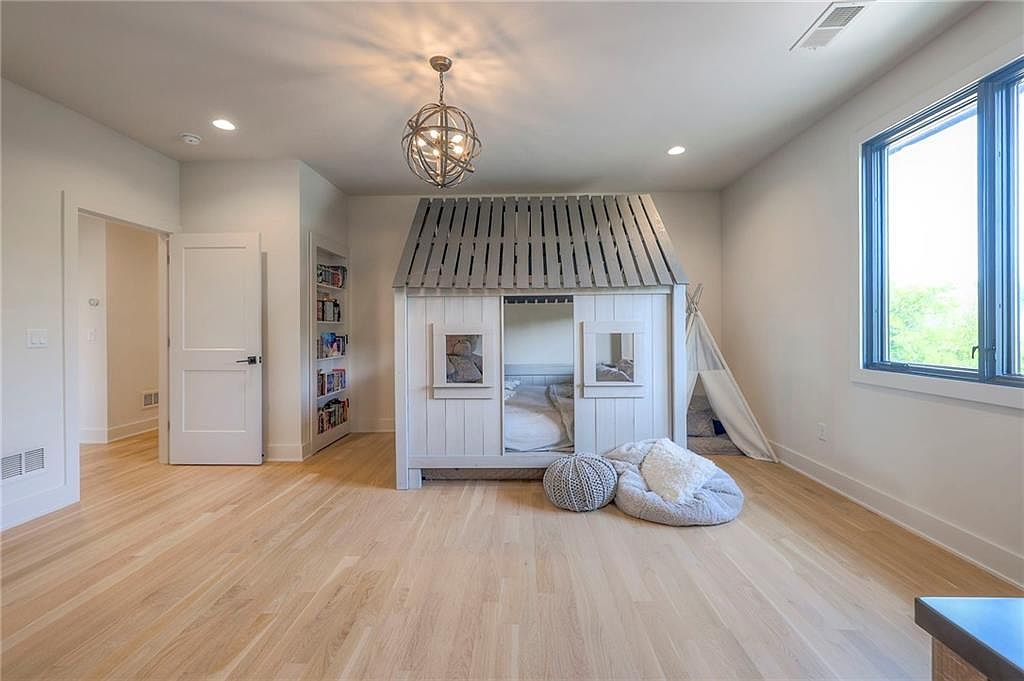 11307 W 170th Terrace — photo 34