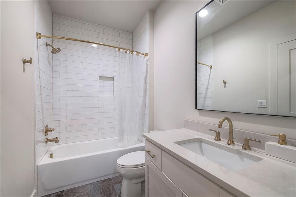 11307 W 170th Terrace — photo 35