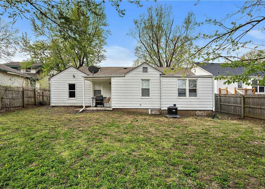 11314 W 61 Street — photo 25