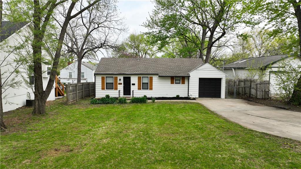 11314 W 61 Street — photo 32