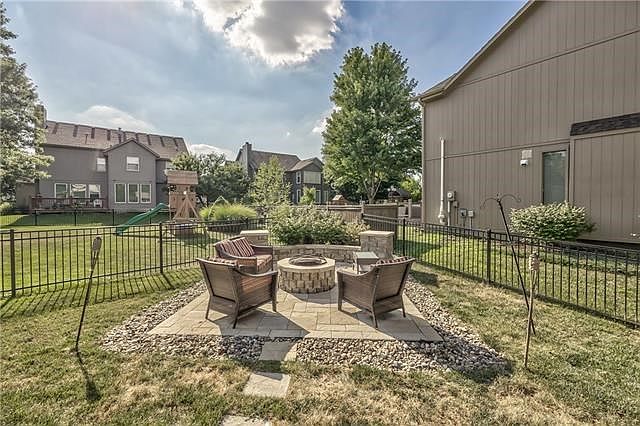 11400 W 143rd Terrace — photo 30