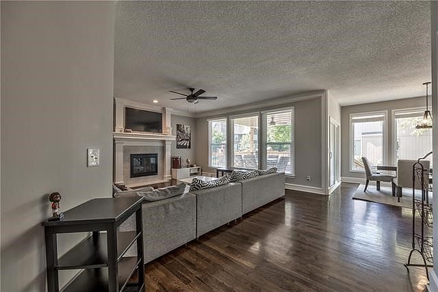 11400 W 143rd Terrace — photo 34