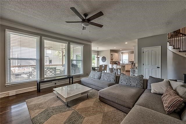 11400 W 143rd Terrace — photo 37