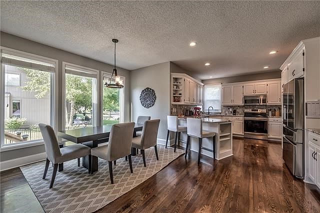 11400 W 143rd Terrace — photo 39