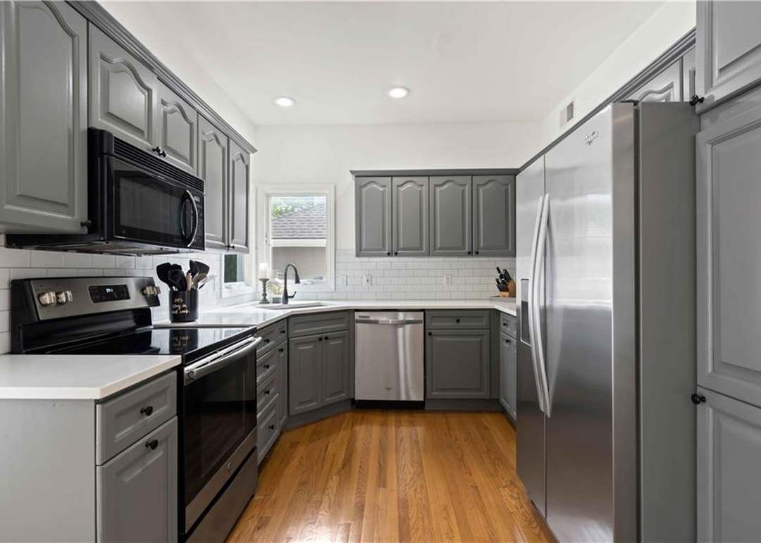 11404 W 114th Street — photo 13