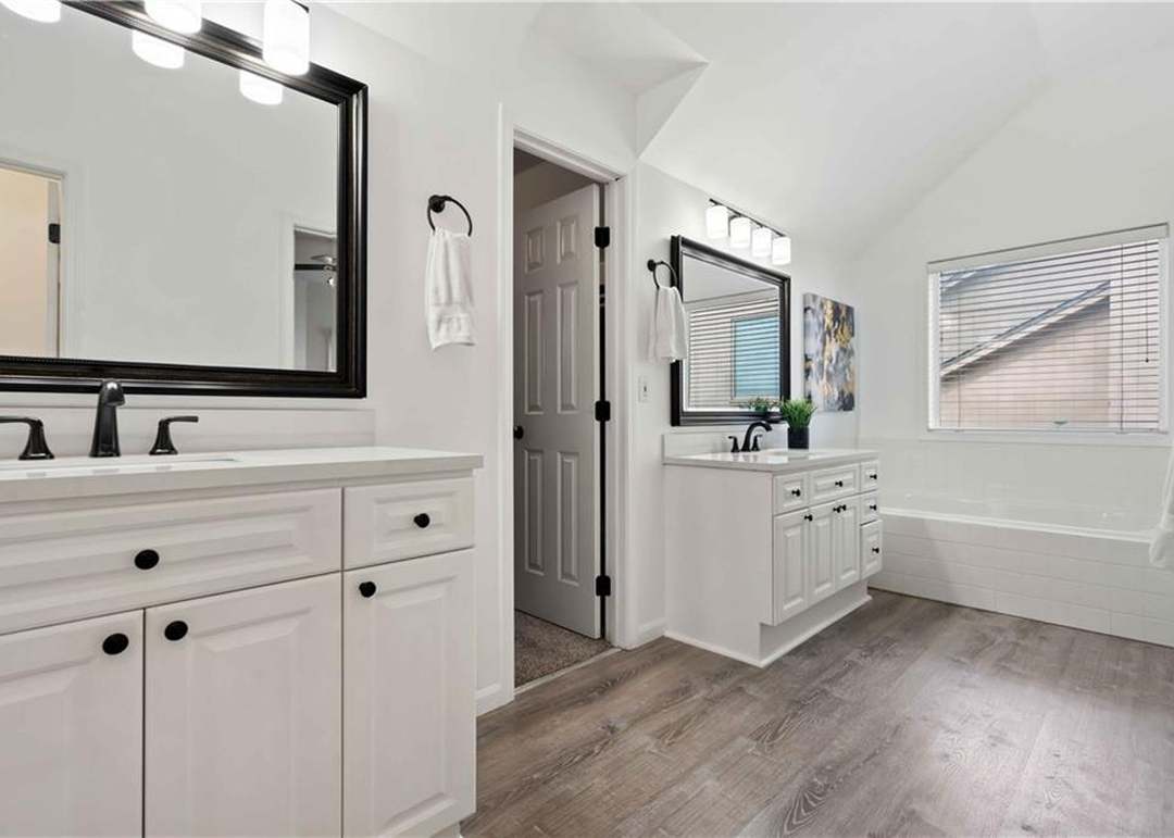 11404 W 114th Street — photo 20