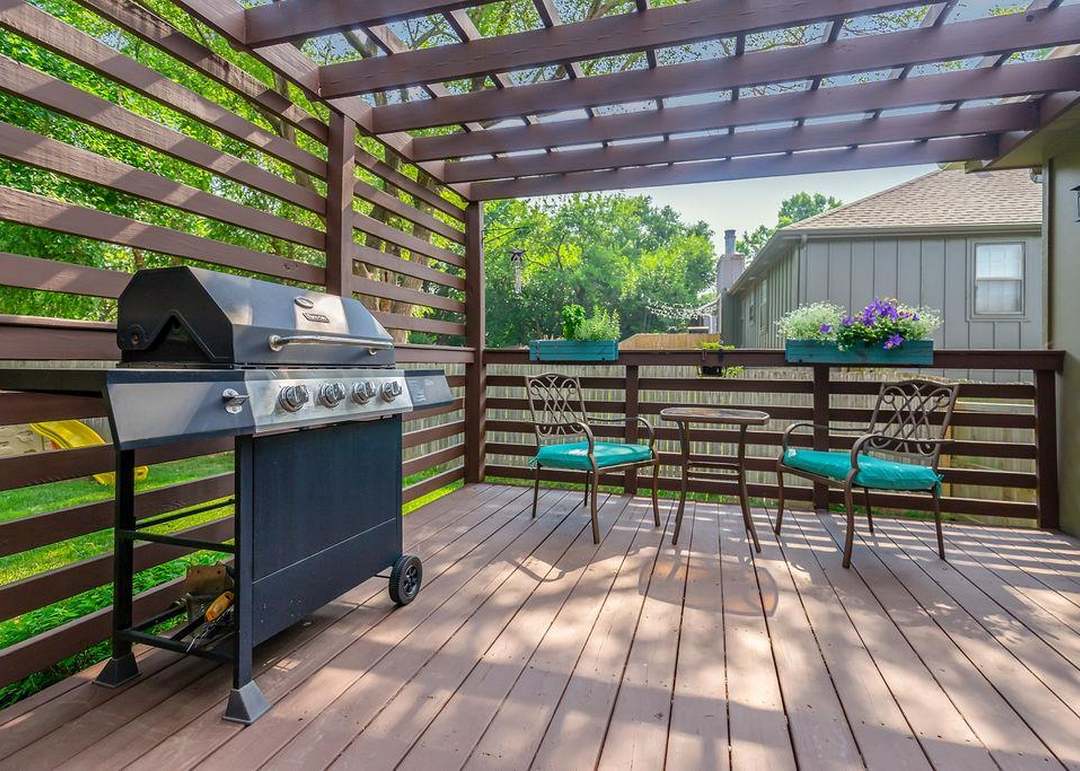 11408 W 77th Street — photo 10