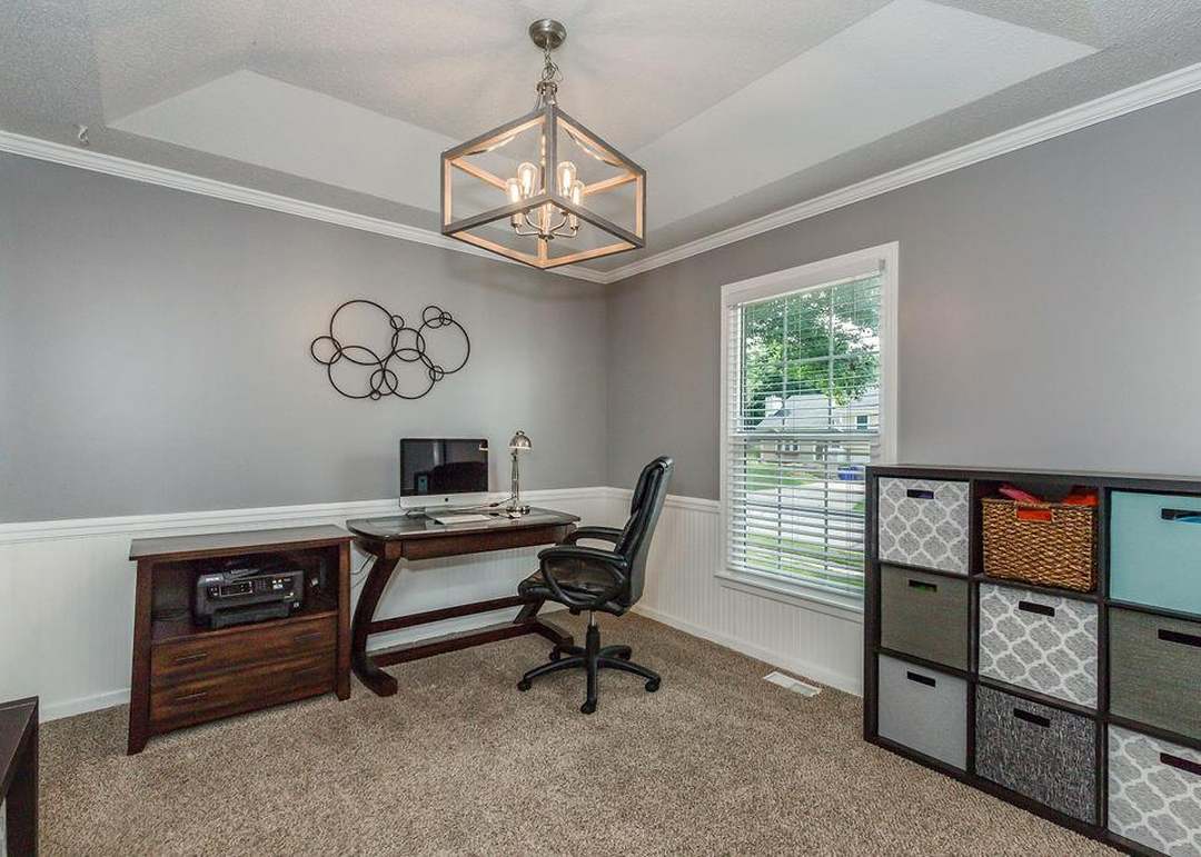 11408 W 77th Street — photo 25