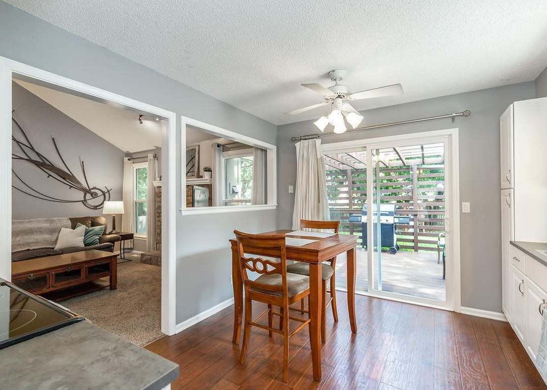 11408 W 77th Street — photo 27